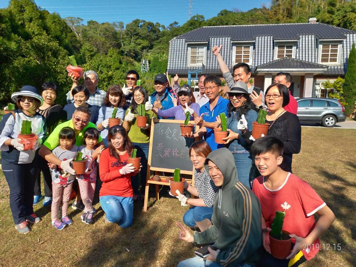 Find Alice Homestays Tongxiao ภายนอก รูปภาพ